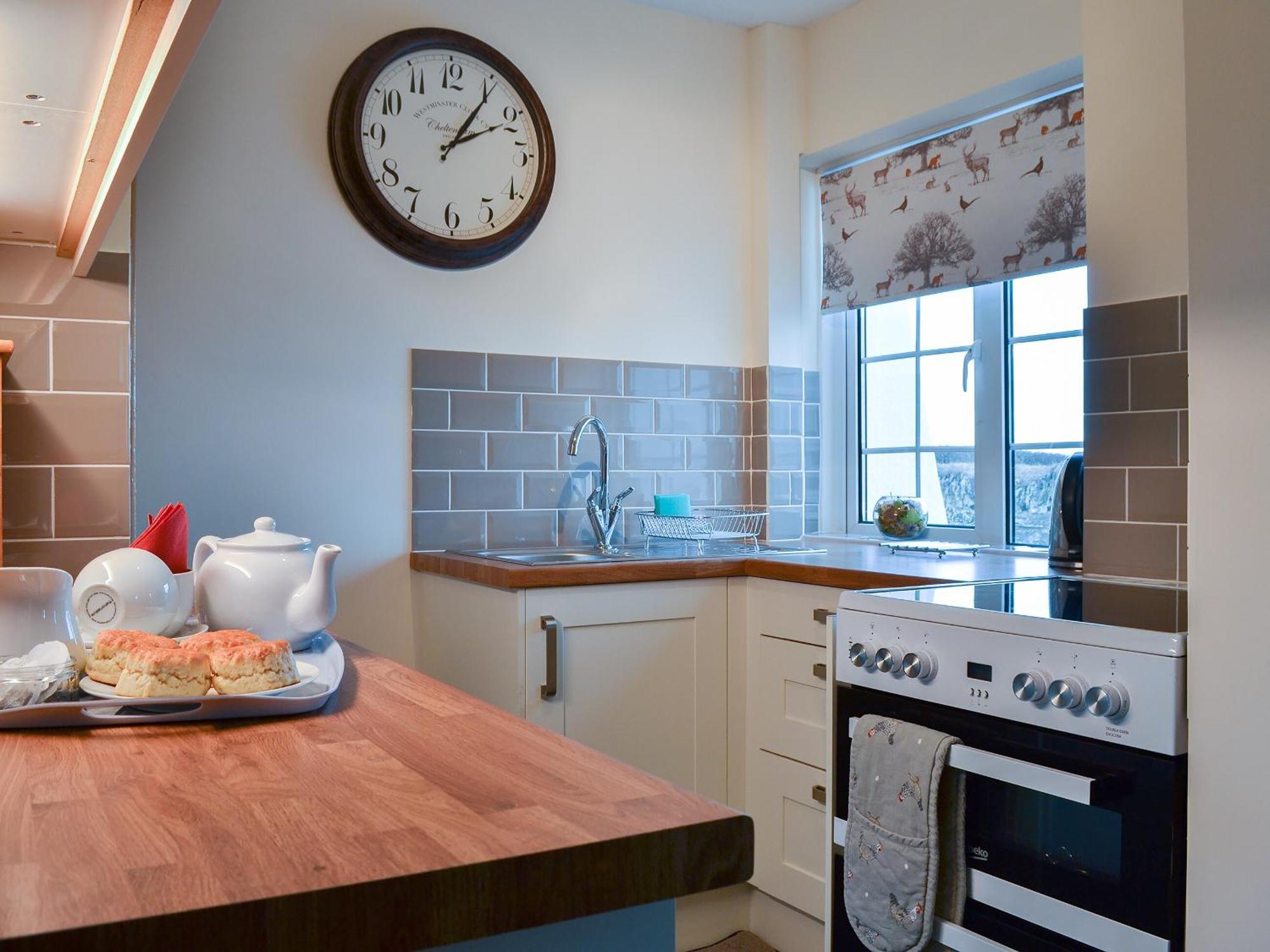 St Cadoc Cottage Saint Merryn Bagian luar foto